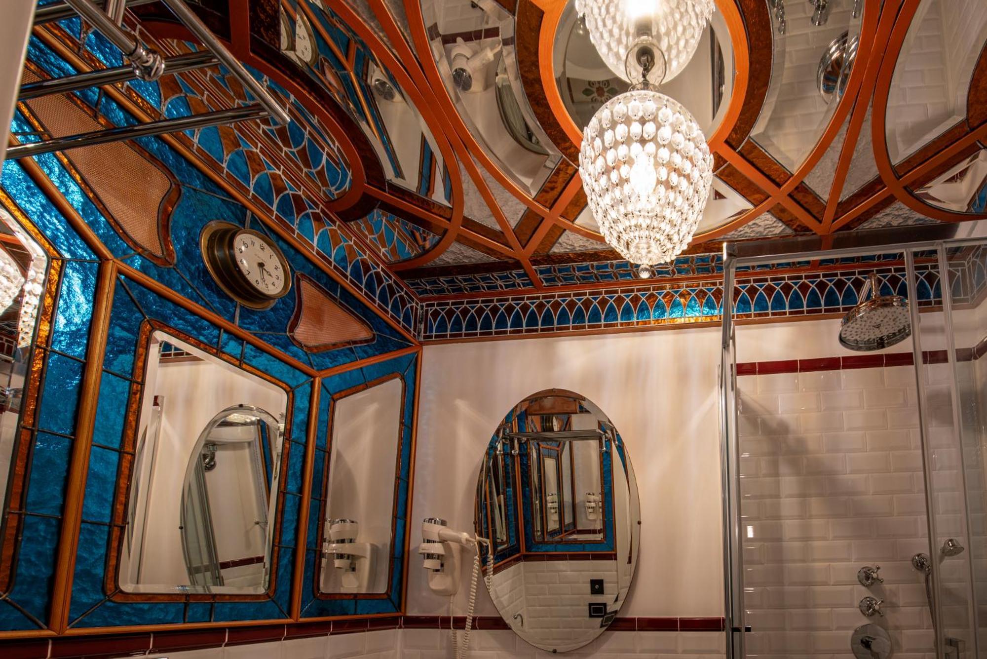 Genova Centro - Lussuosa Suite Arte E Storia Ngoại thất bức ảnh